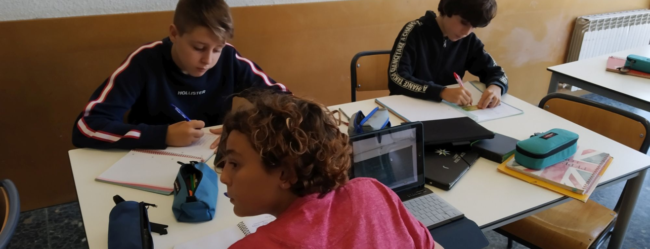 Garbí Obert Badalona - Escola d'Idiomes - ESO - Batxillerat