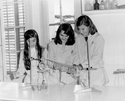 60 anys aprenent Ciència